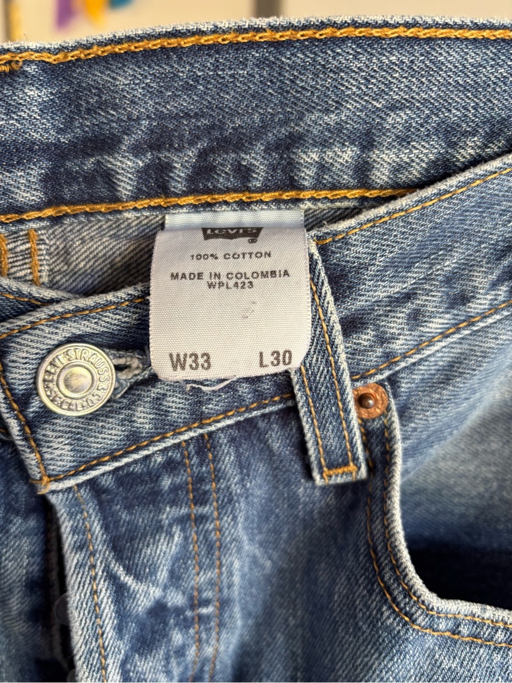 Levi’s 501, Button Fly, Distressed Denim Jeans, Size 33 x 30 - Picture 6 of 8